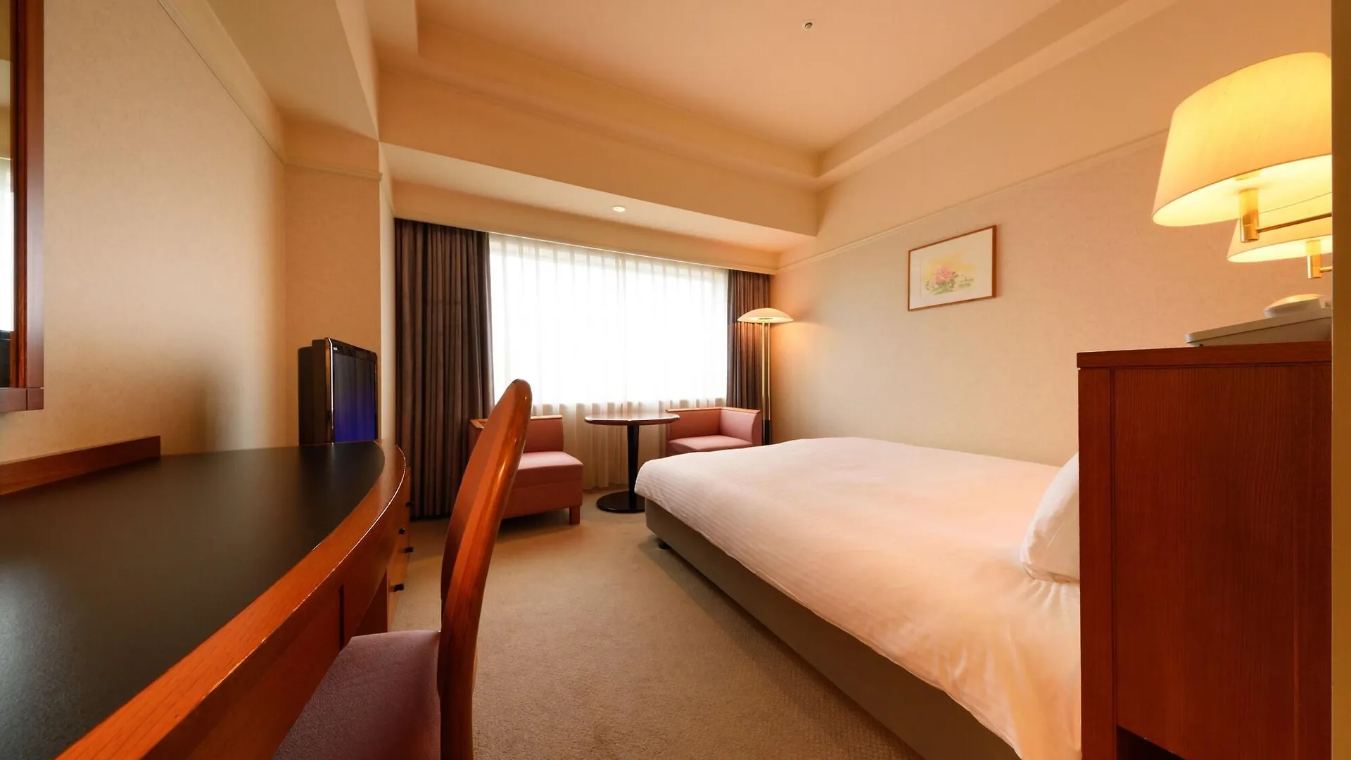 Royton Sapporo Hotel 5*,  Japan